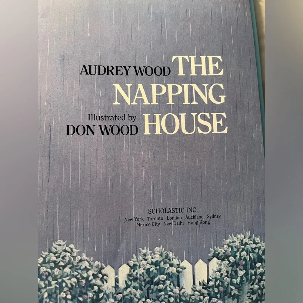 The Napping House by Audrey Wood - Picture 4 of 4